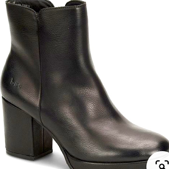 BOC leather booties - worn once, size 6, retails $160 - Picture 1 of 1